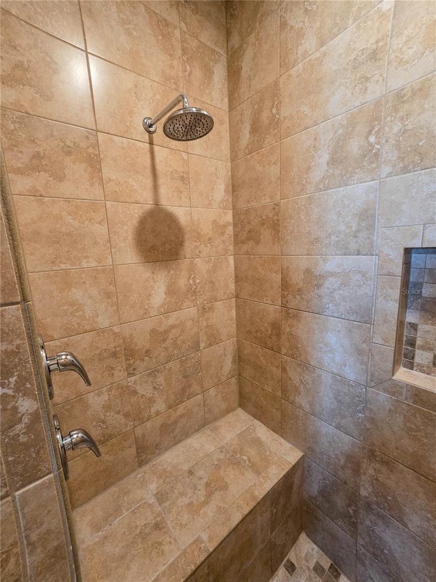 COUNTRYWAY TOWNSQUARE - Residential