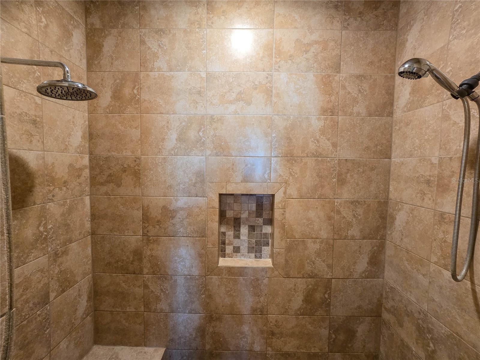 COUNTRYWAY TOWNSQUARE - Residential