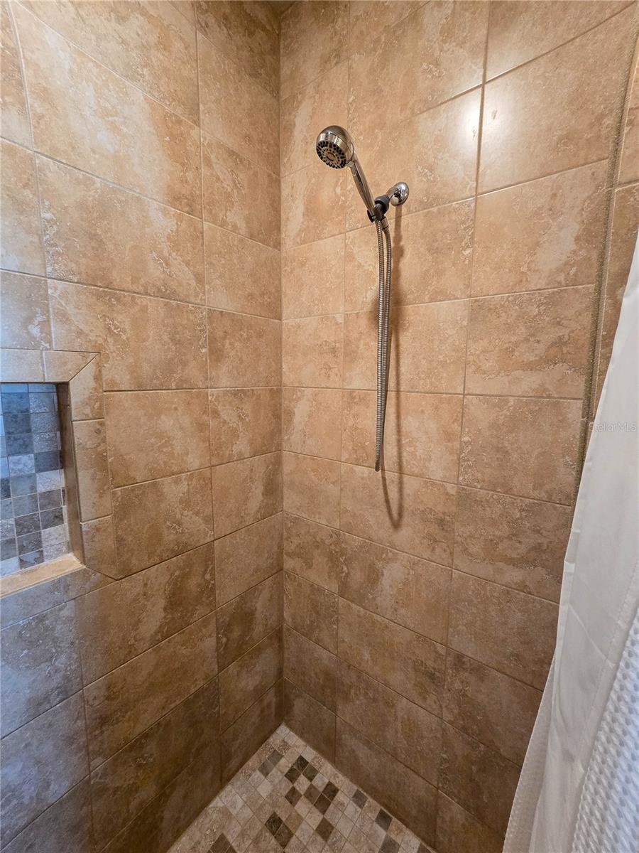 COUNTRYWAY TOWNSQUARE - Residential