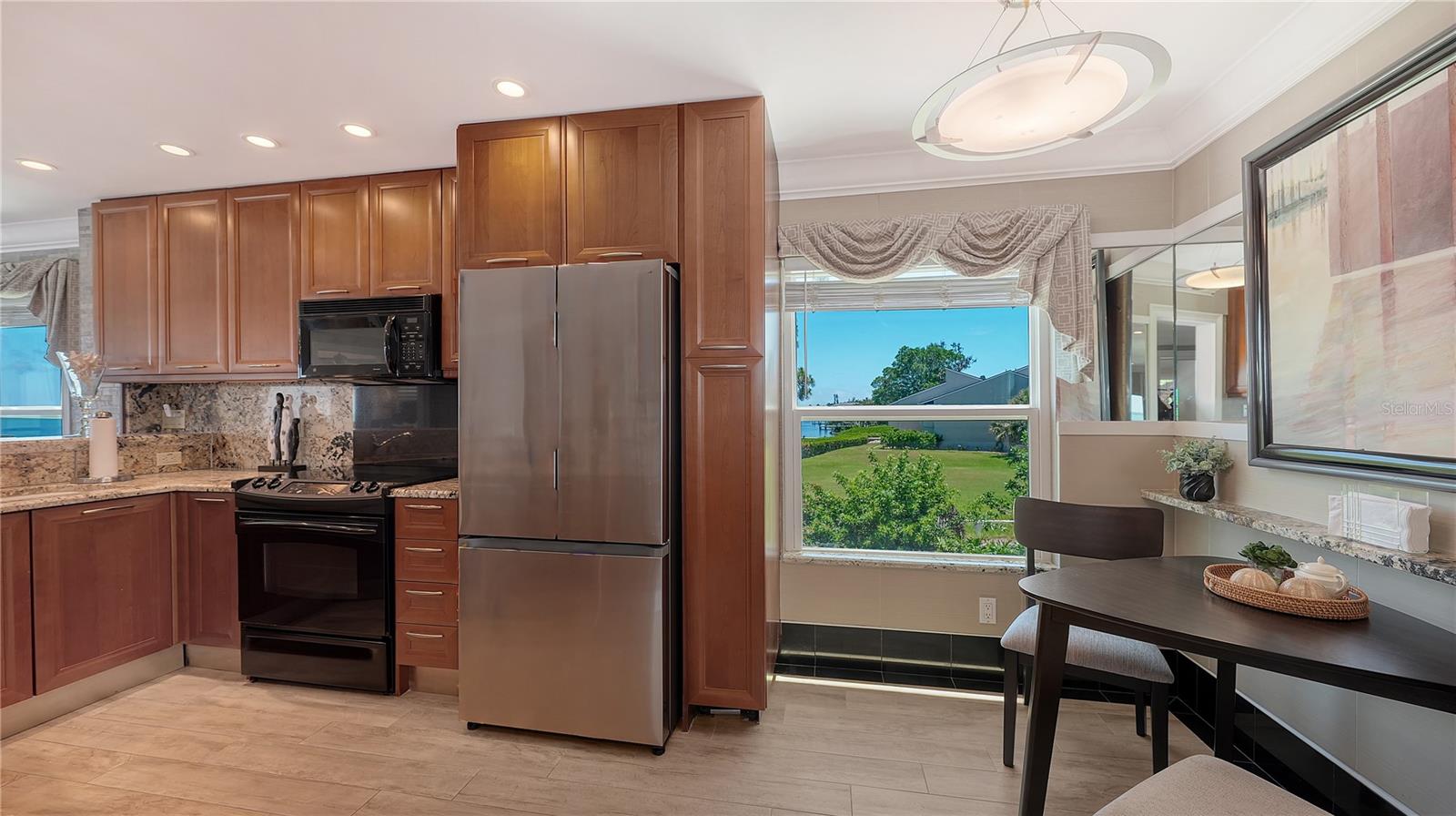 LONGBOAT LANDING - Residential