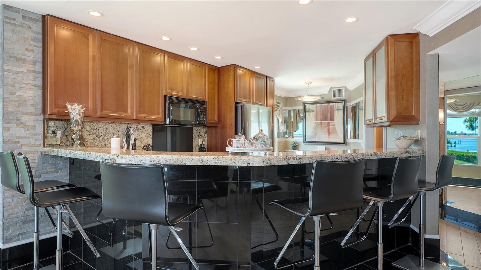 LONGBOAT LANDING - Residential