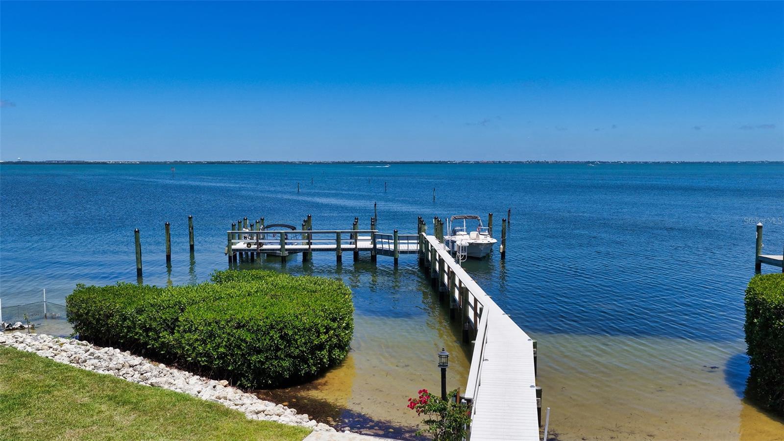LONGBOAT LANDING - Residential
