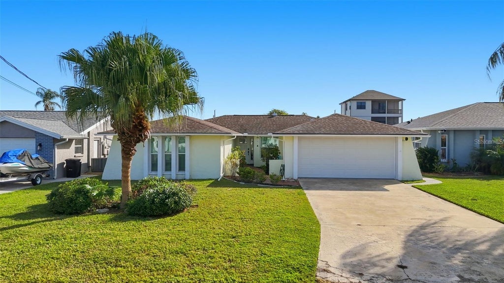 Photo of 13614 Evelane Drive, Hudson, FL 34667 (MLS # TB8548670)