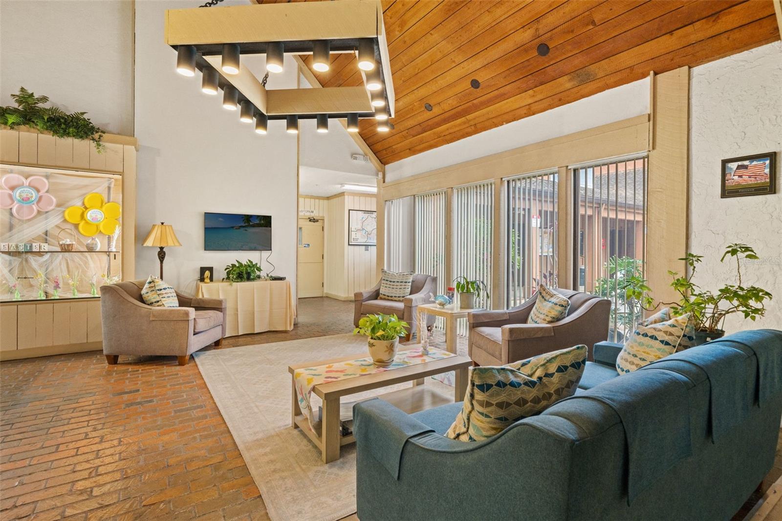 GLENWOOD VILLAGE CONDO - Residential