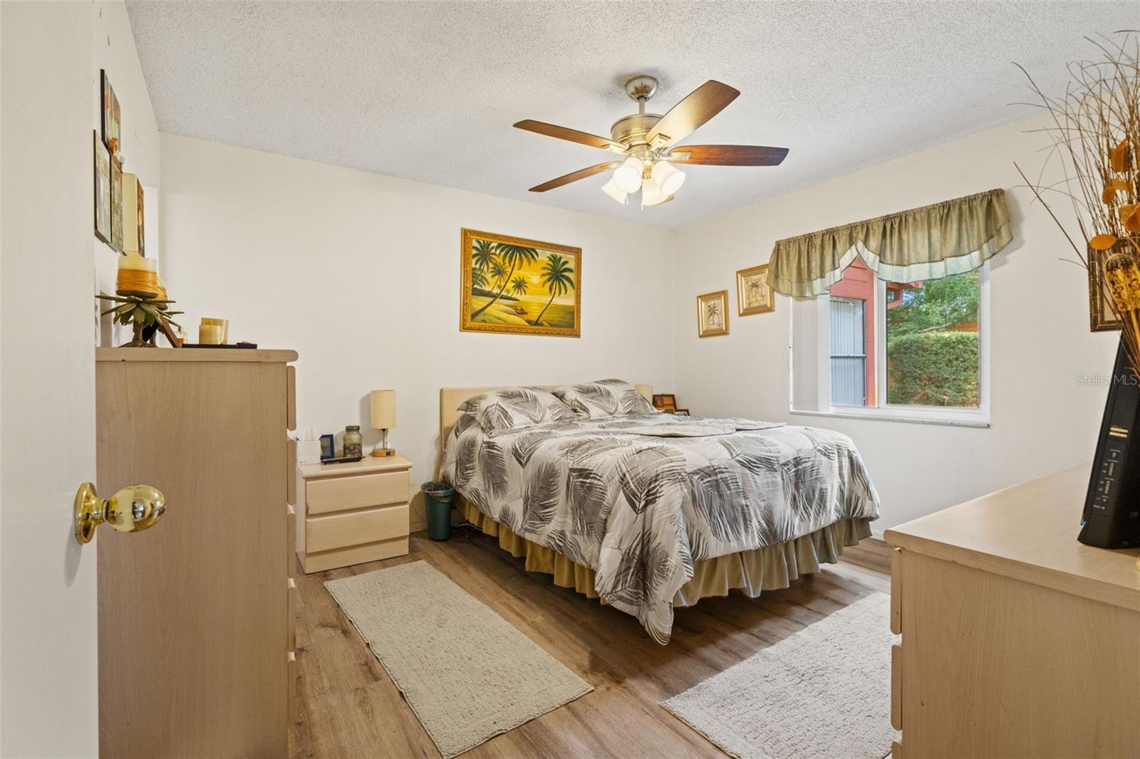 GLENWOOD VILLAGE CONDO - Residential