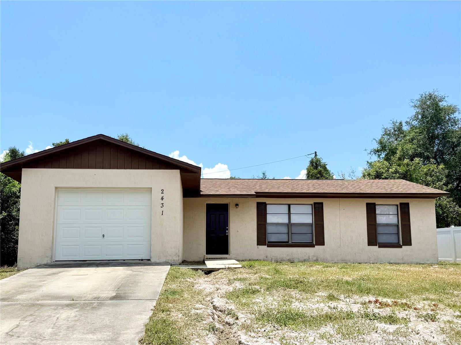 Don’t miss out on the opportunity to make this house your home. This 2 bedroom, 2 full bath house has been freshly painted. Newer roof (2020), new drainfield (2025), new blinds, new front door. The primary bedroom features a walk in closet, full en suite bathroom with walk in shower, and linen closet. Come take a look today!!