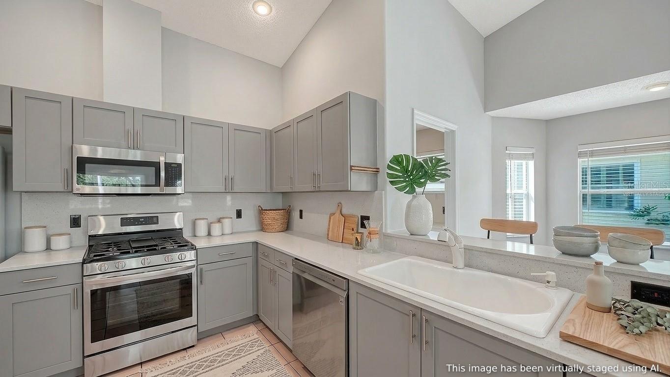 STONEYBROOK GOLF & COUNTRY CLUB - Residential