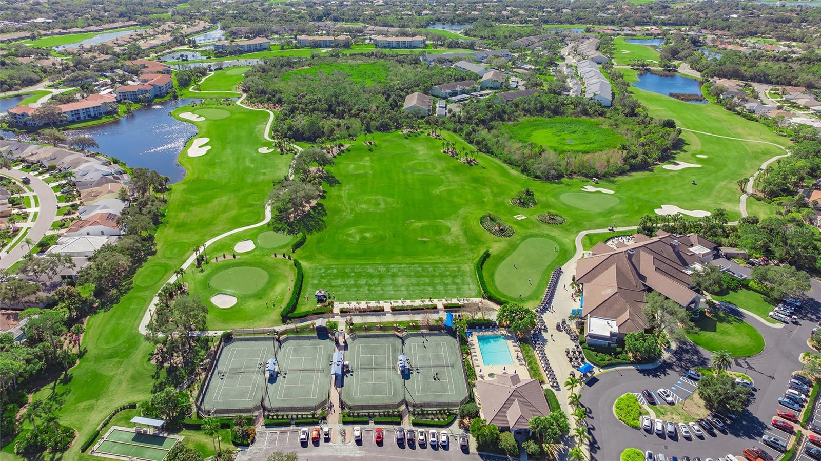STONEYBROOK GOLF & COUNTRY CLUB - Residential