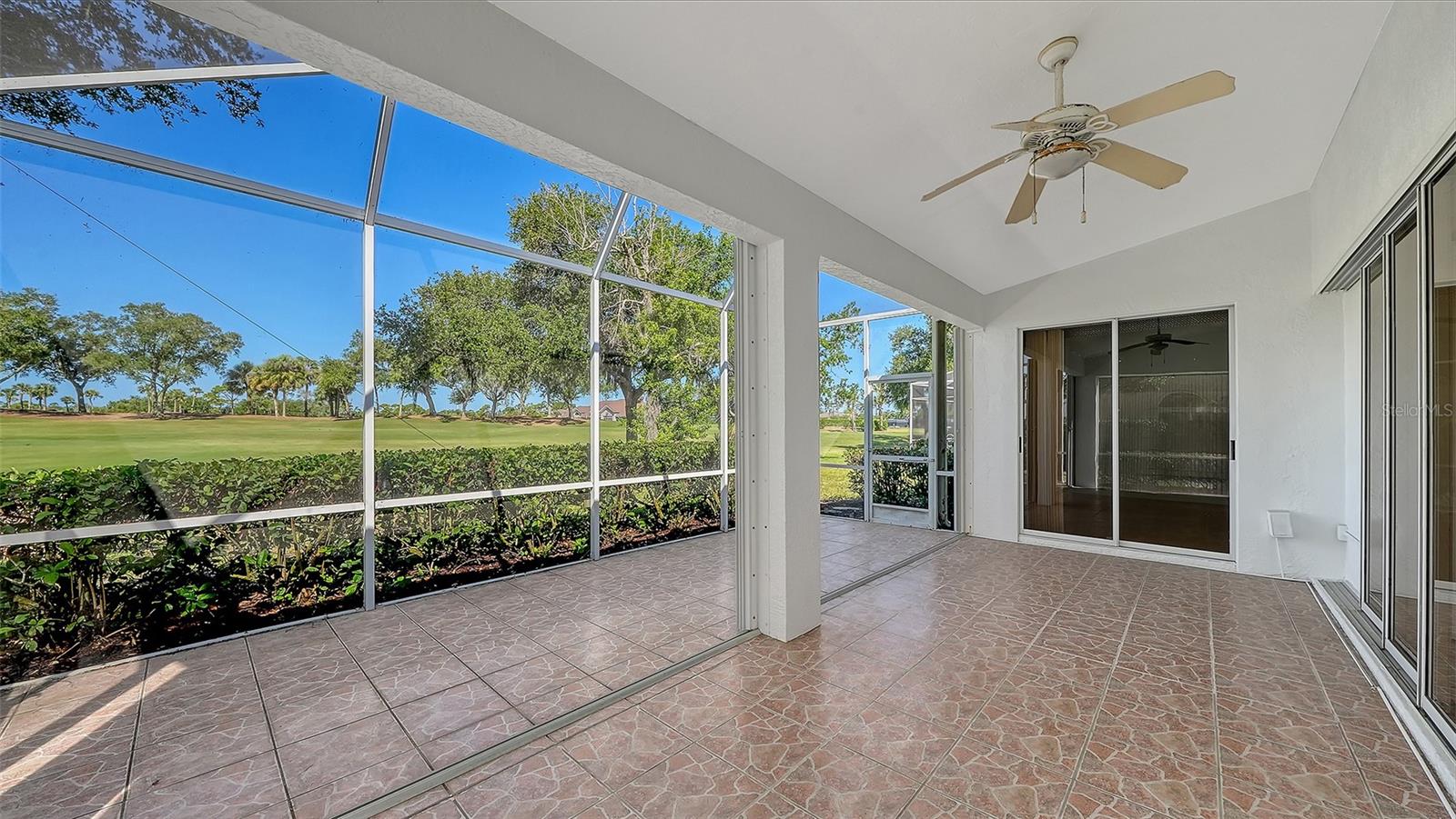 STONEYBROOK GOLF & COUNTRY CLUB - Residential
