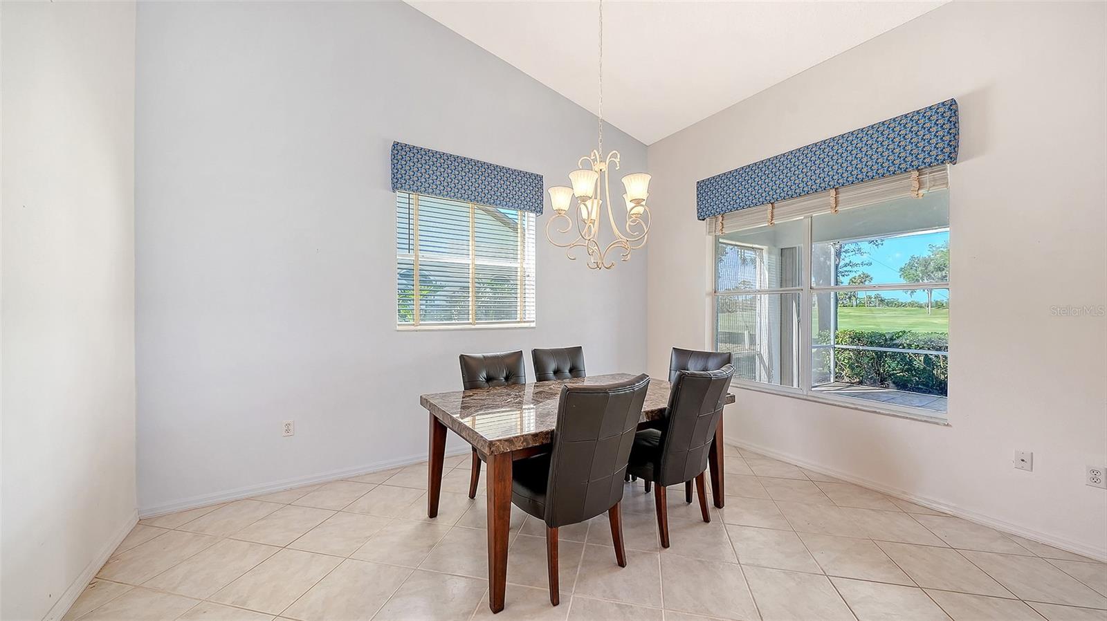STONEYBROOK GOLF & COUNTRY CLUB - Residential