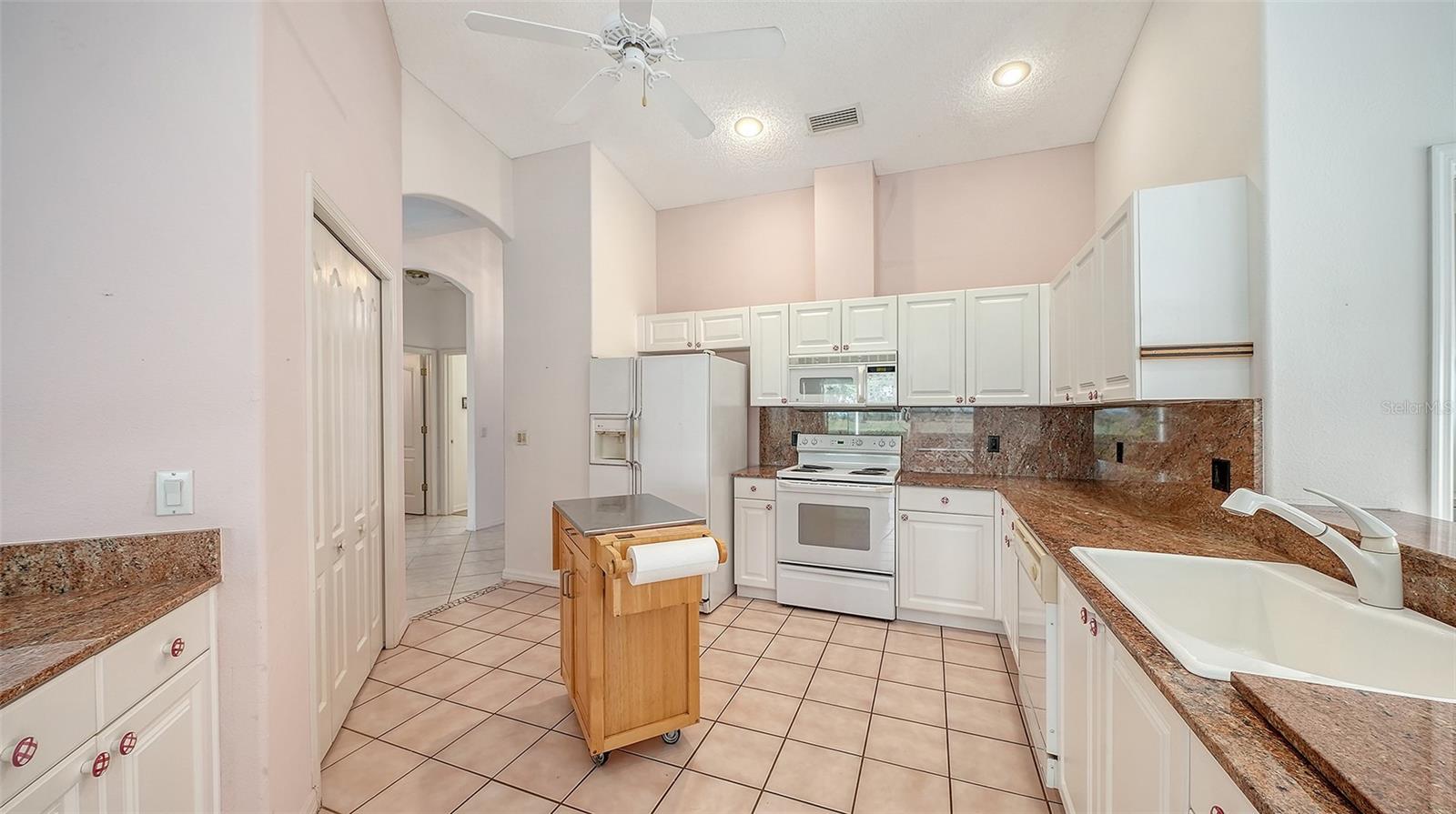 STONEYBROOK GOLF & COUNTRY CLUB - Residential