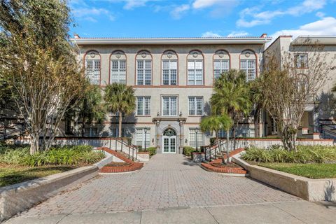 701 MIRROR LAKE DR N DRIVE N 118 ST PETERSBURG FL 33701