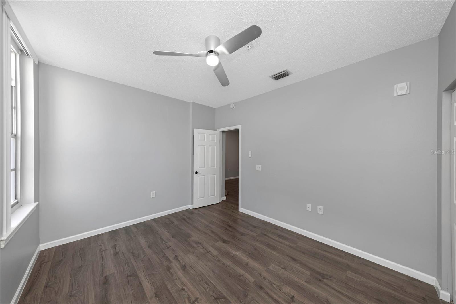 701 MIRROR LAKE CONDO - Residential