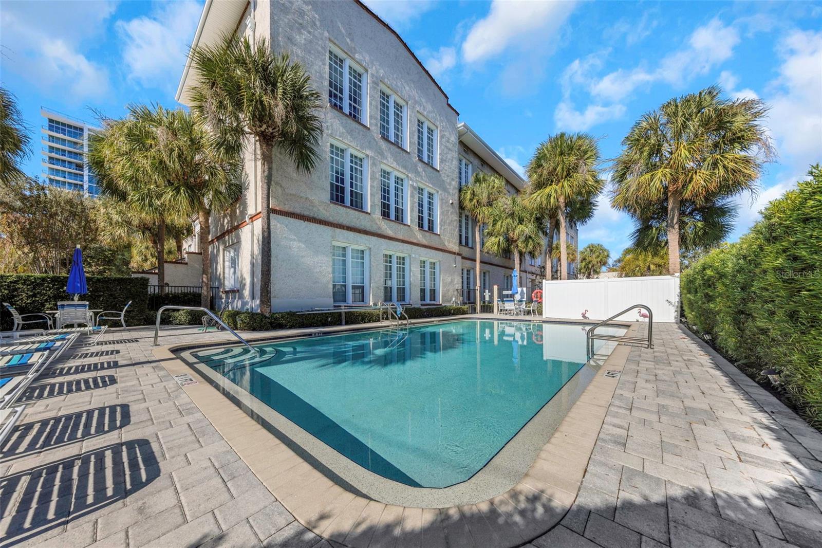 701 MIRROR LAKE CONDO - Residential