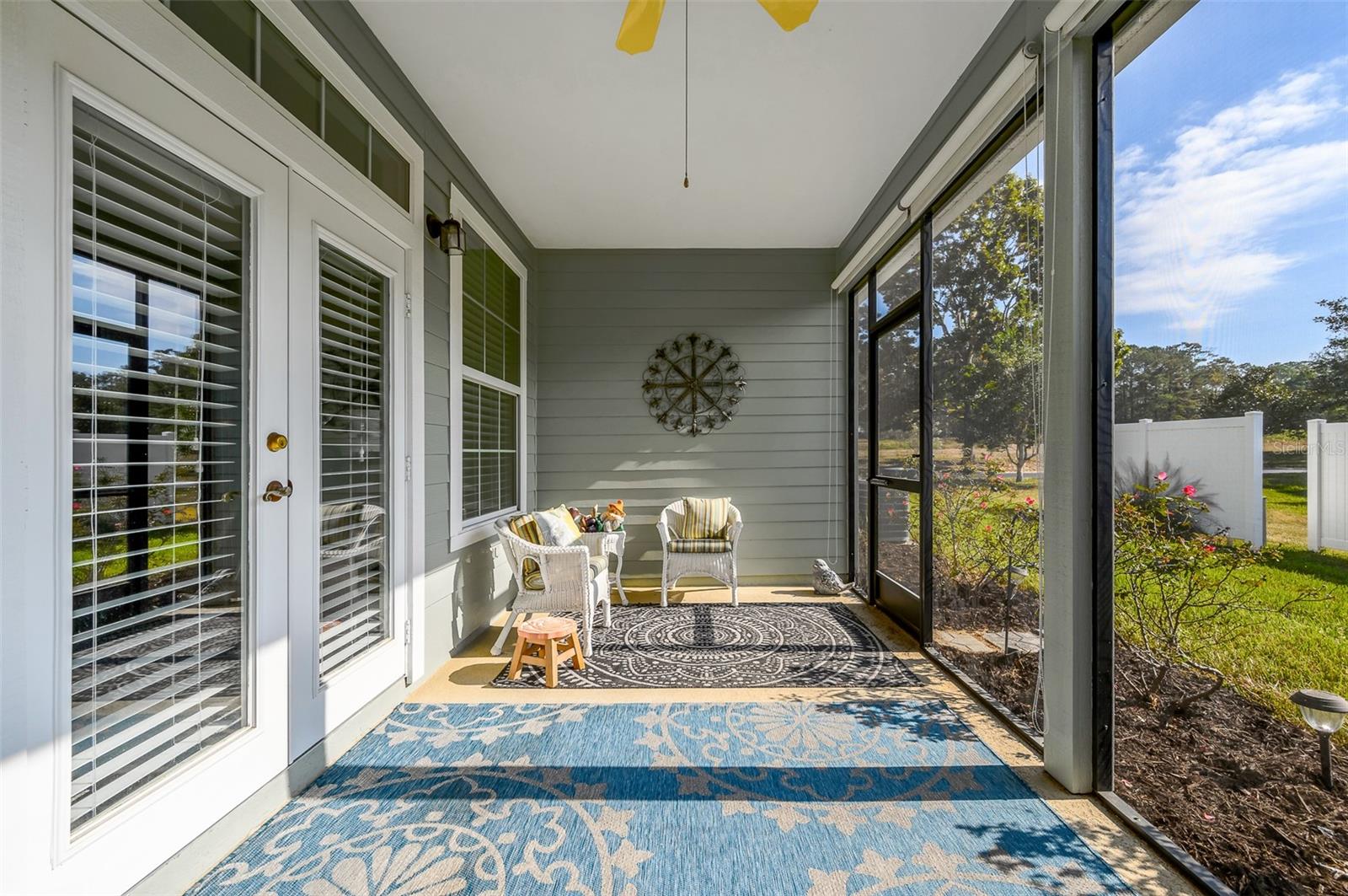 WILLIAMSBURG AT MEADOWBROOK - Residential