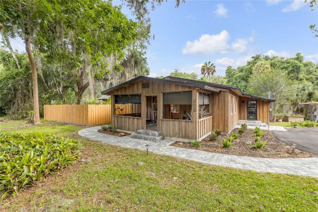 Photo of 233 W Ariel Road, Edgewater, FL 32141 (MLS # NS1088351)