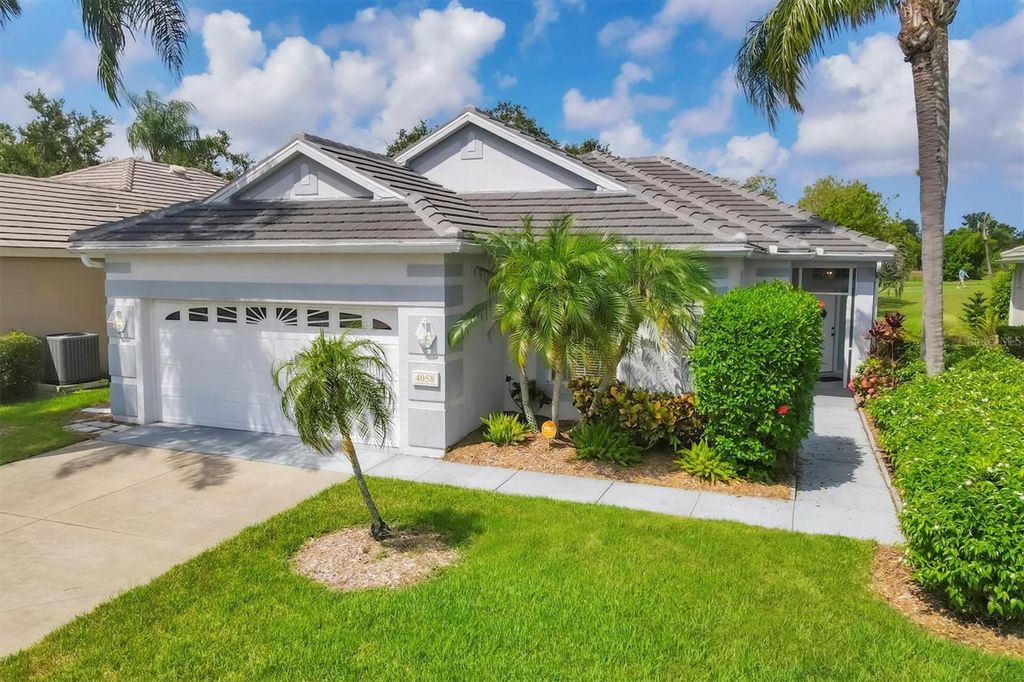 Photo of 4058 Caddie Drive E, Bradenton, FL 34203 (MLS # A4660343)