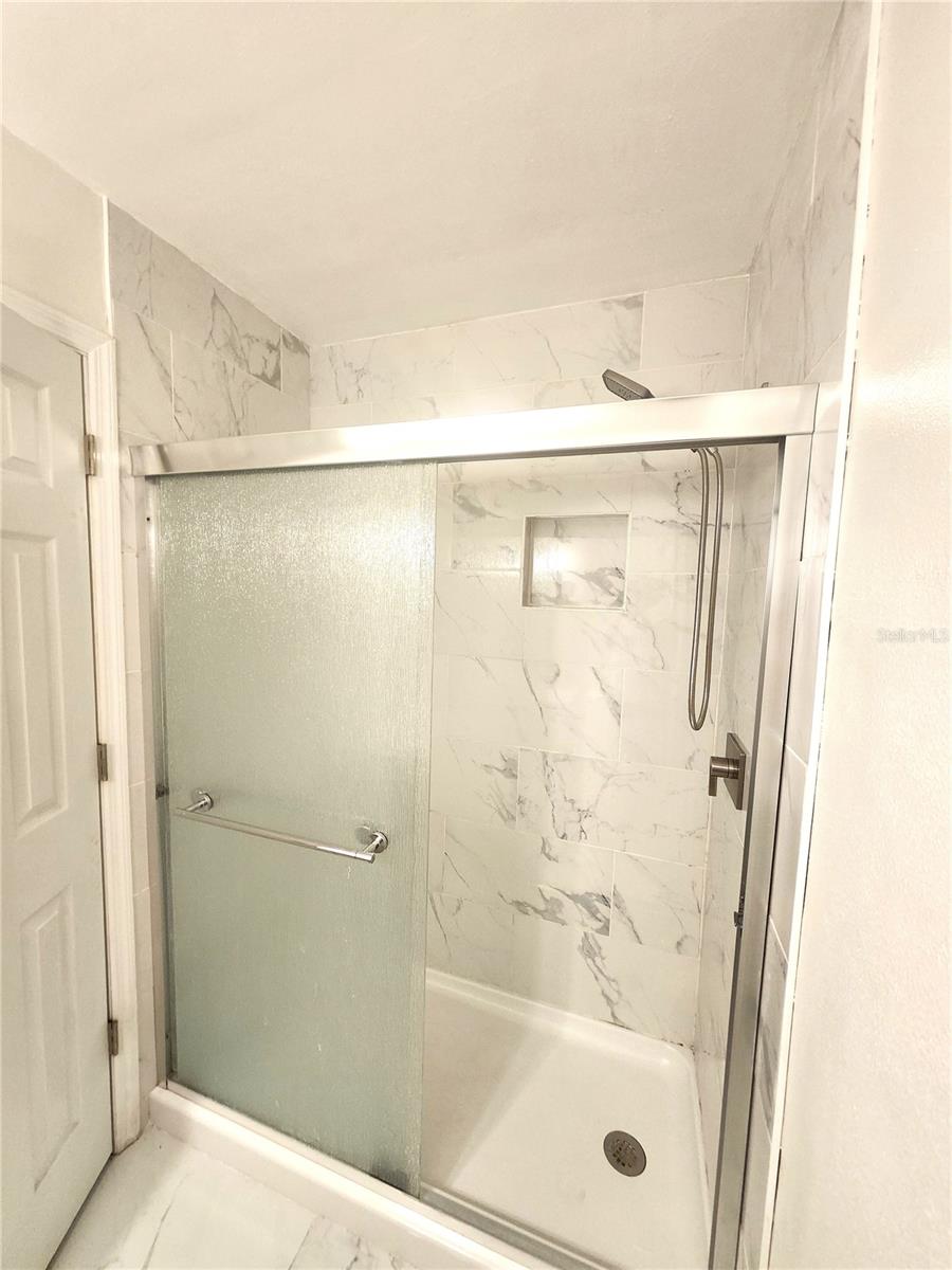 APOLLO BEACH UNIT 1 PT 2 - Residential