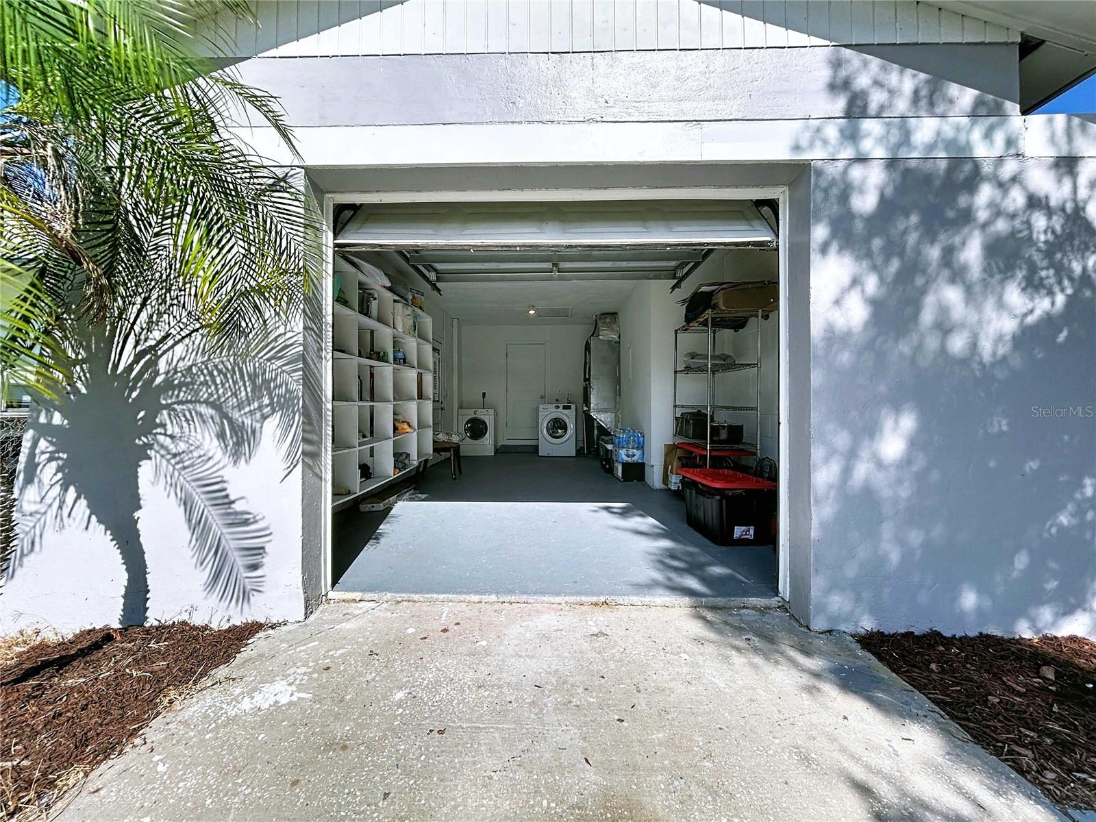 APOLLO BEACH UNIT 1 PT 2 - Residential