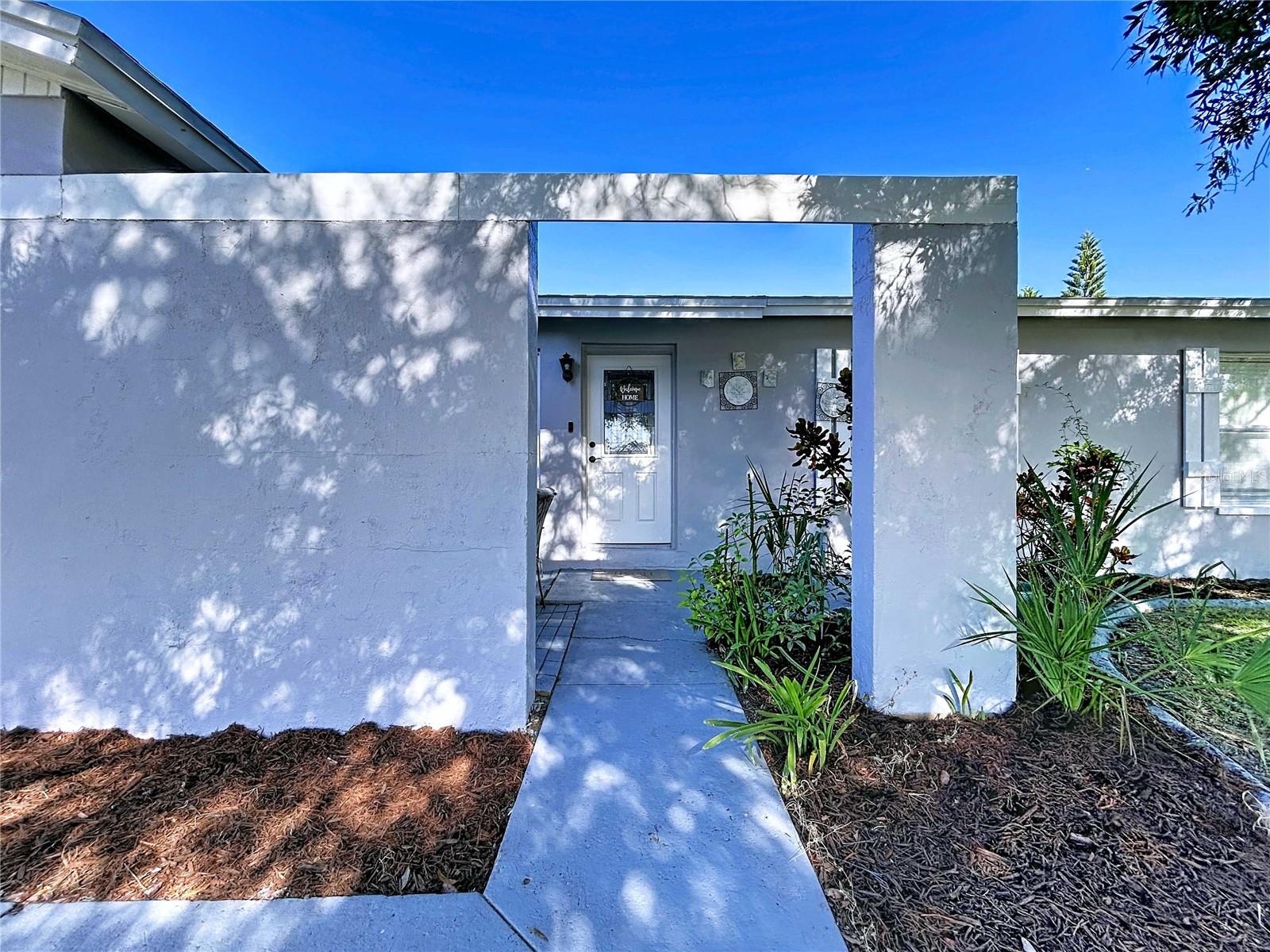 6040 FRANCIS DRIVE