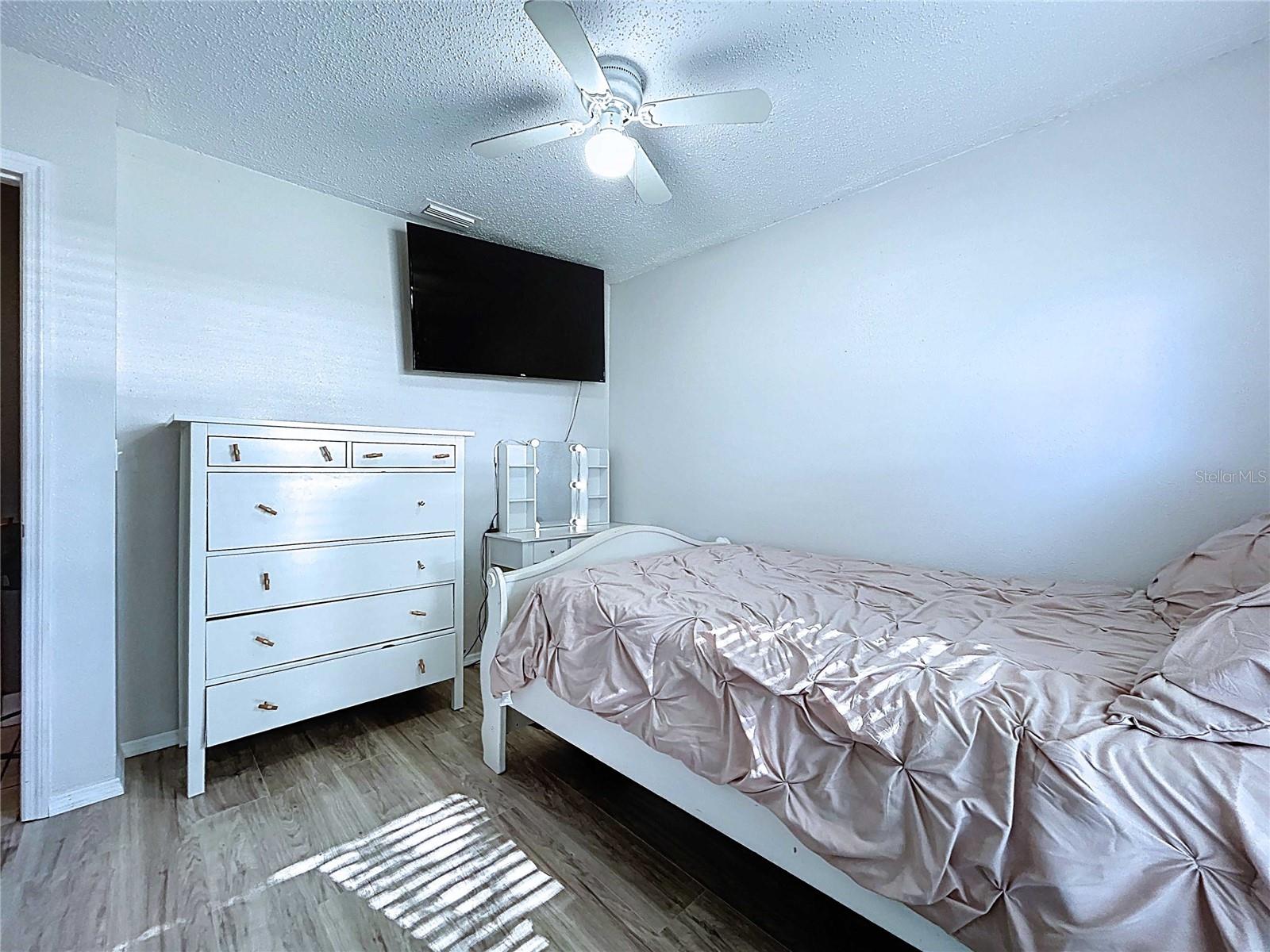 APOLLO BEACH UNIT 1 PT 2 - Residential