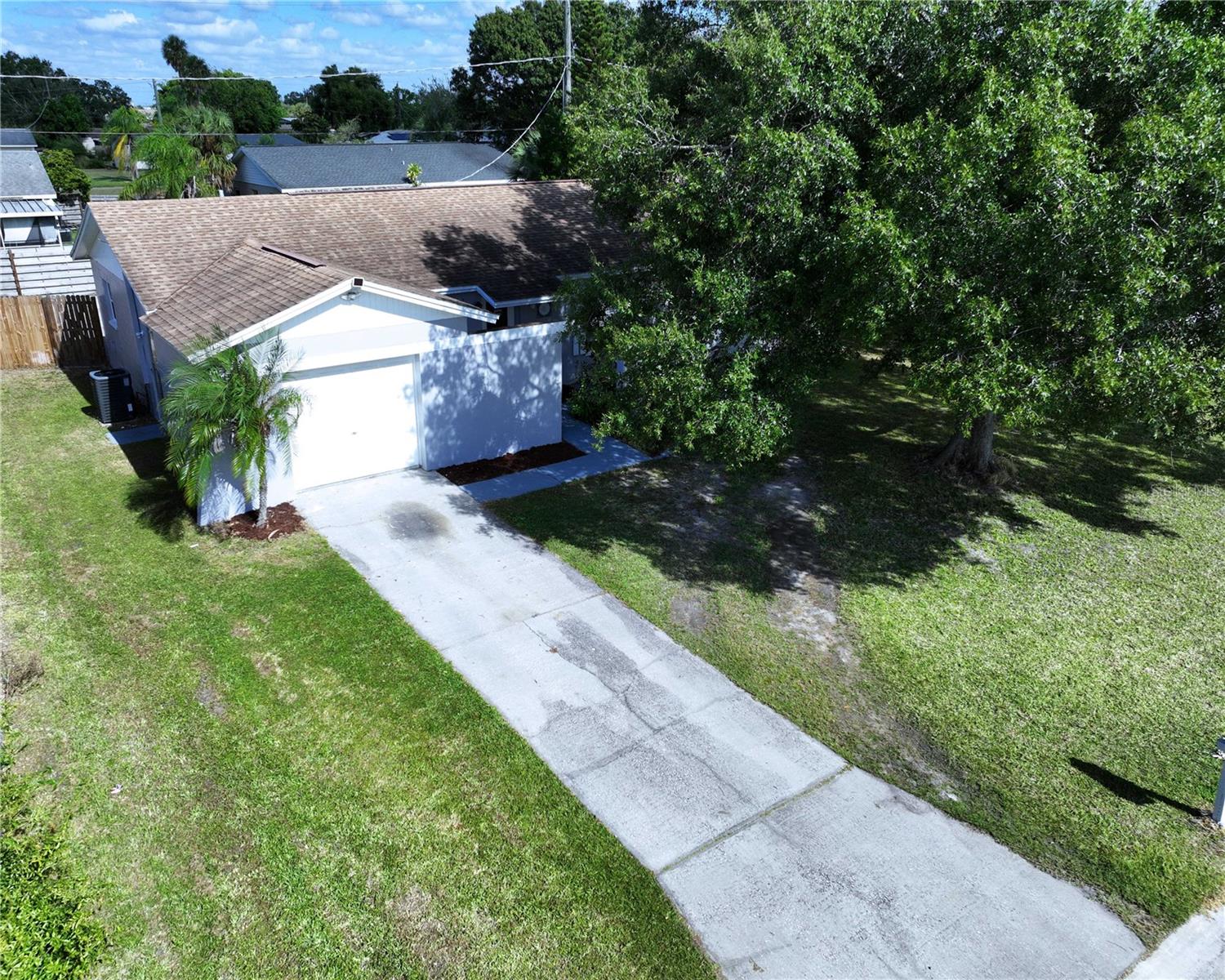 APOLLO BEACH UNIT 1 PT 2 - Residential