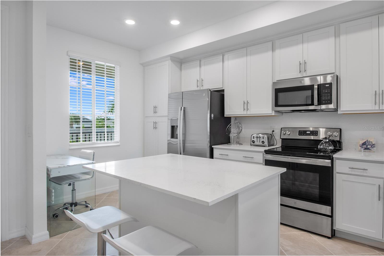 WELLEN PARK GOLF & COUNTRY CLUB - Residential