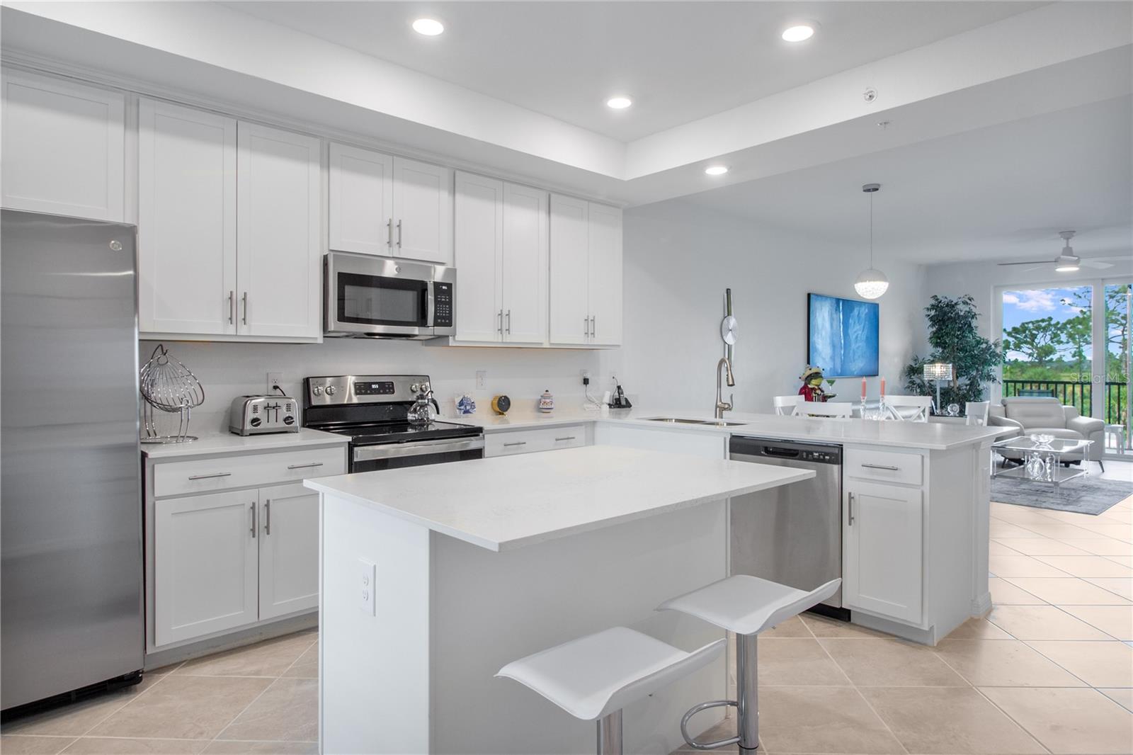 WELLEN PARK GOLF & COUNTRY CLUB - Residential