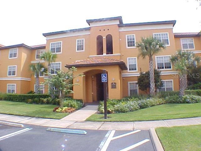 Photo of 5459 Vineland Road #4104, Orlando, FL 32811 (MLS # O6437881)