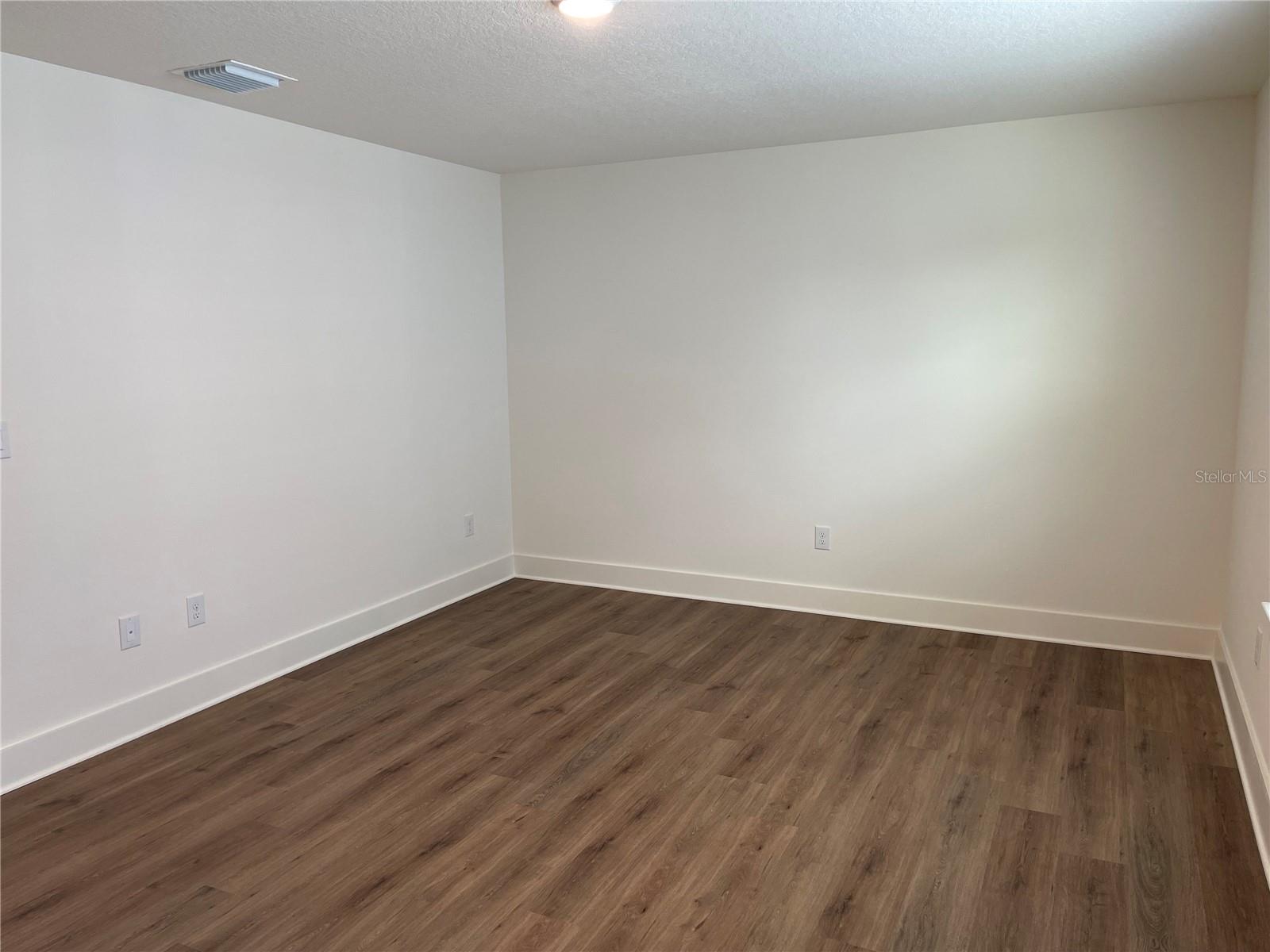 ARBOR MEADOWS - Residential