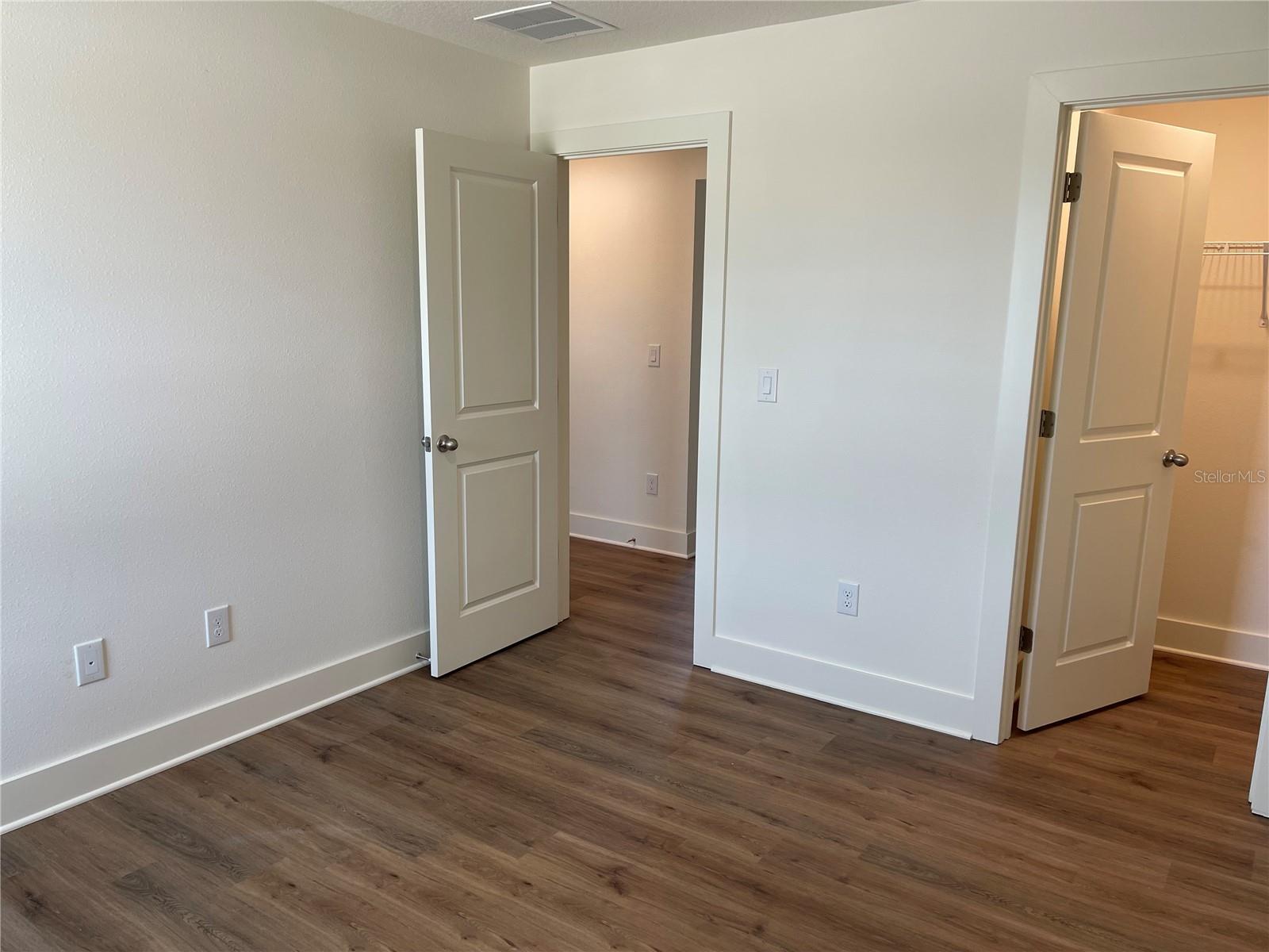 ARBOR MEADOWS - Residential