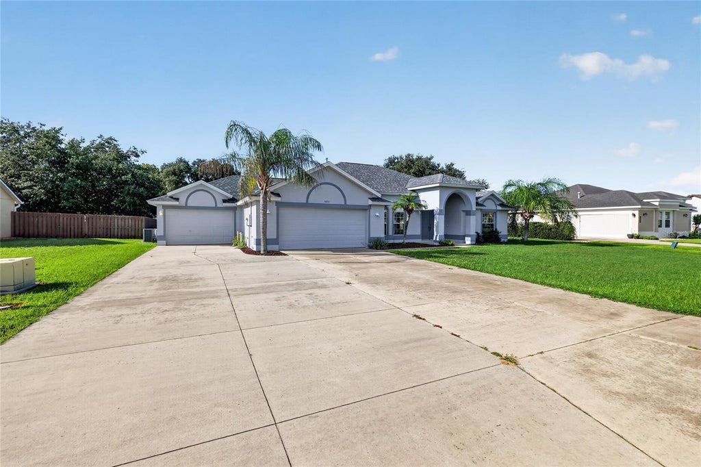 Photo of 36731 Tropical Wind Lane, Grand Island, FL 32735 (MLS # G5117932)