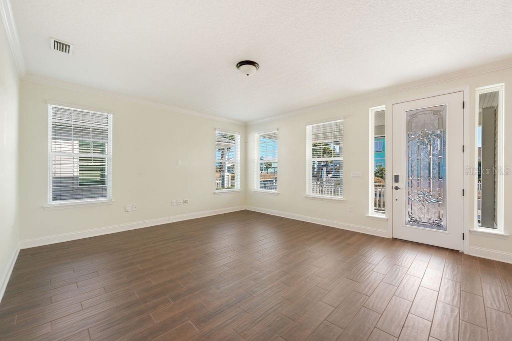 4 HIDDEN TREASURE DRIVE