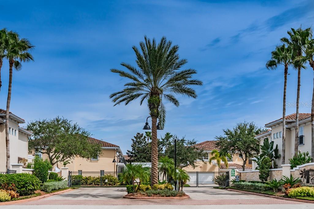VILLAS OF CARILLON - Residential