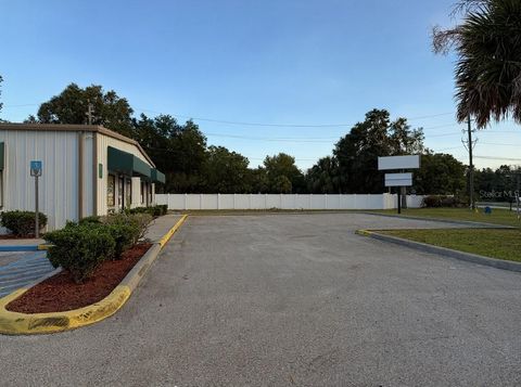 Tiny photo for 1424 N Gulf Avenue, Crystal River, FL 34429 (MLS # OM724811)