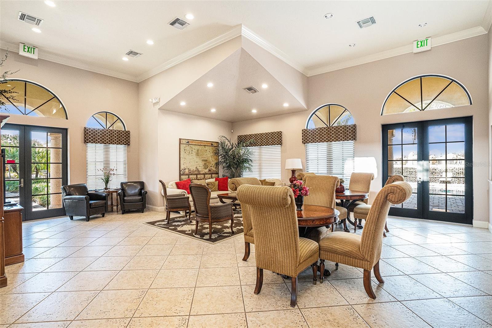 BOUGAINVILLEA PLACE - Residential