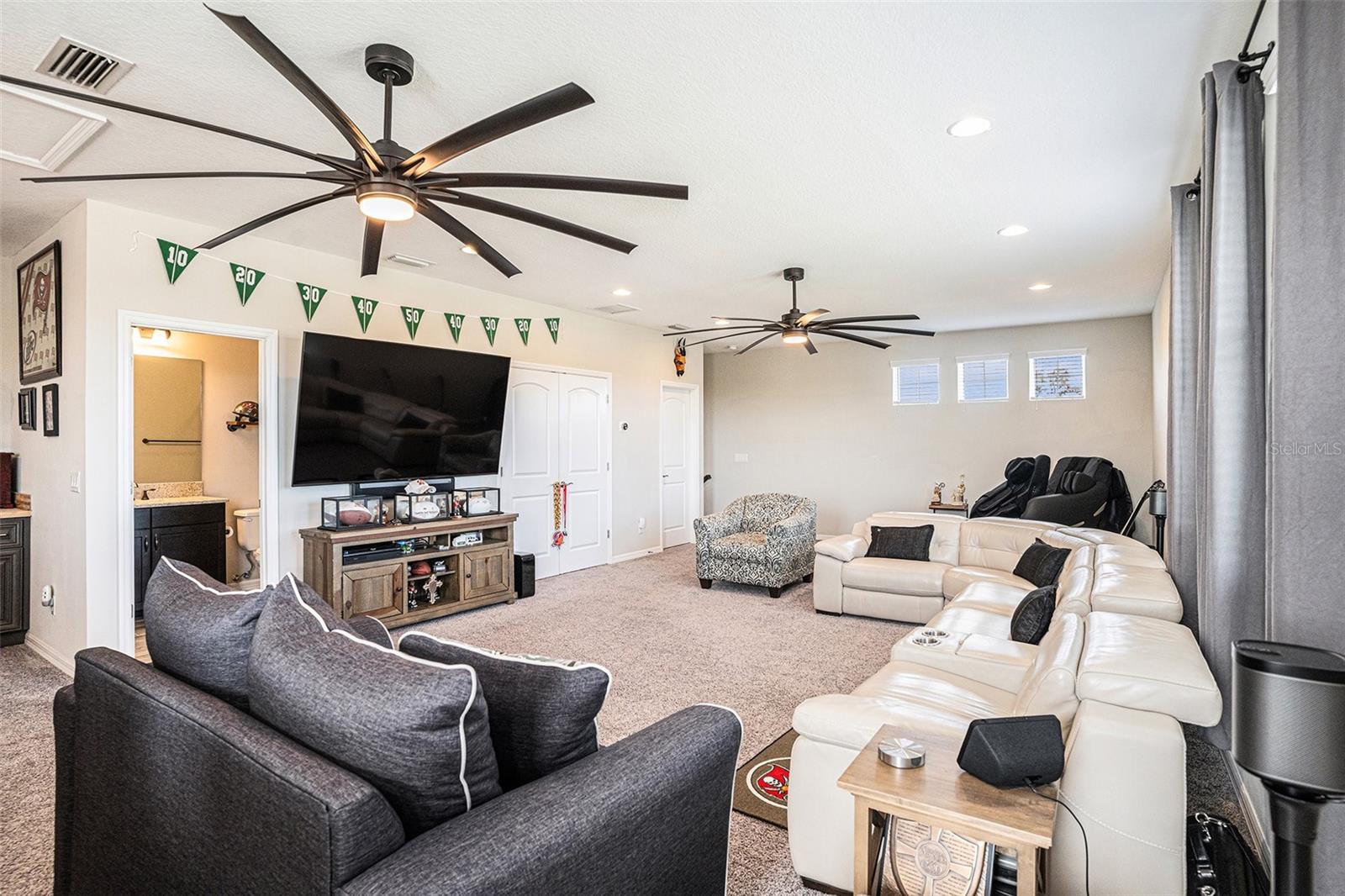 BOUGAINVILLEA PLACE - Residential