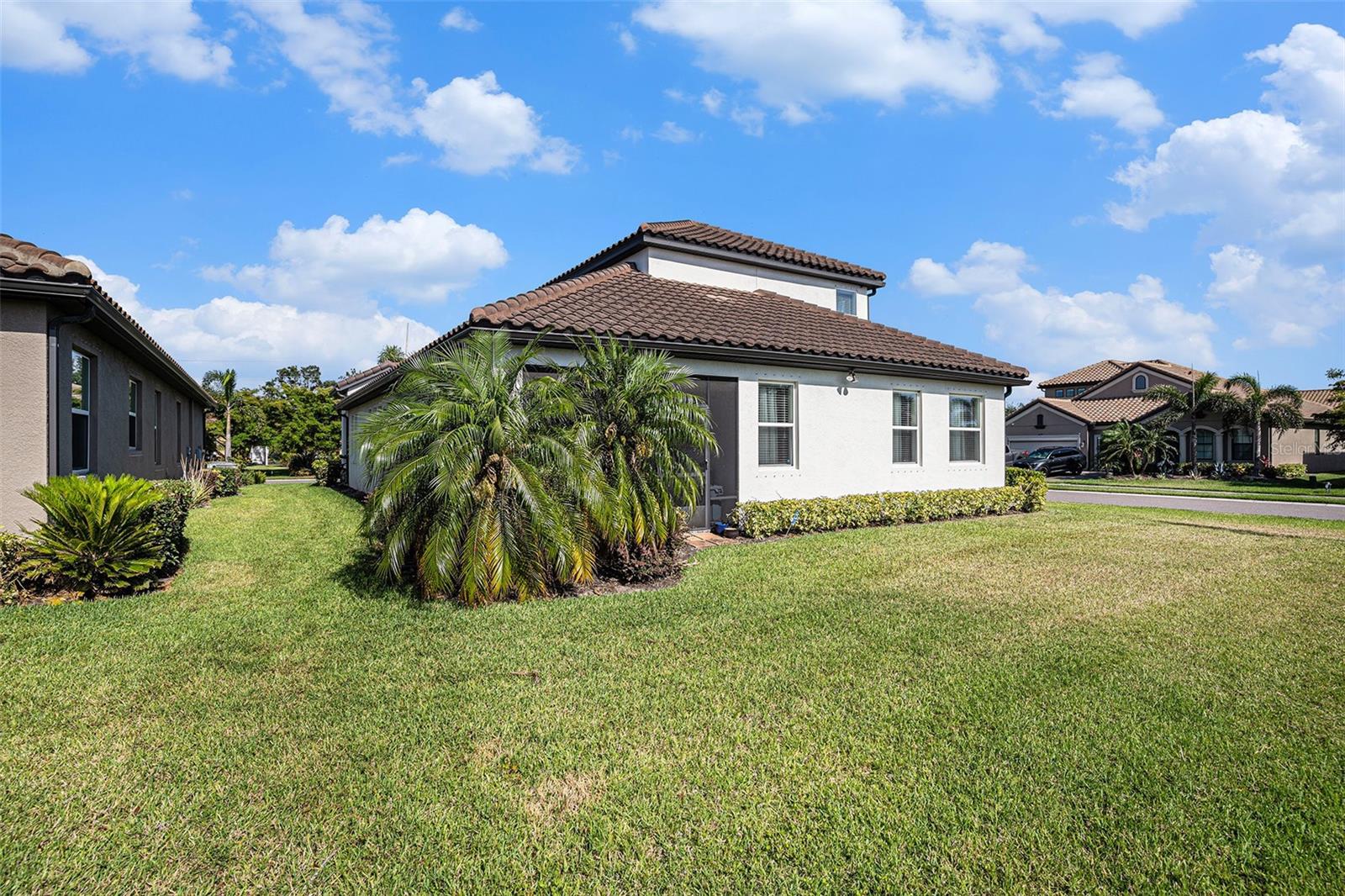 BOUGAINVILLEA PLACE - Residential