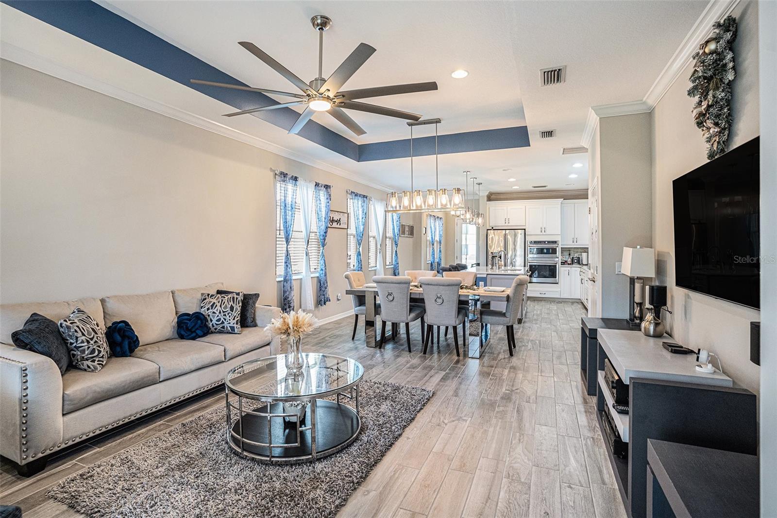 BOUGAINVILLEA PLACE - Residential