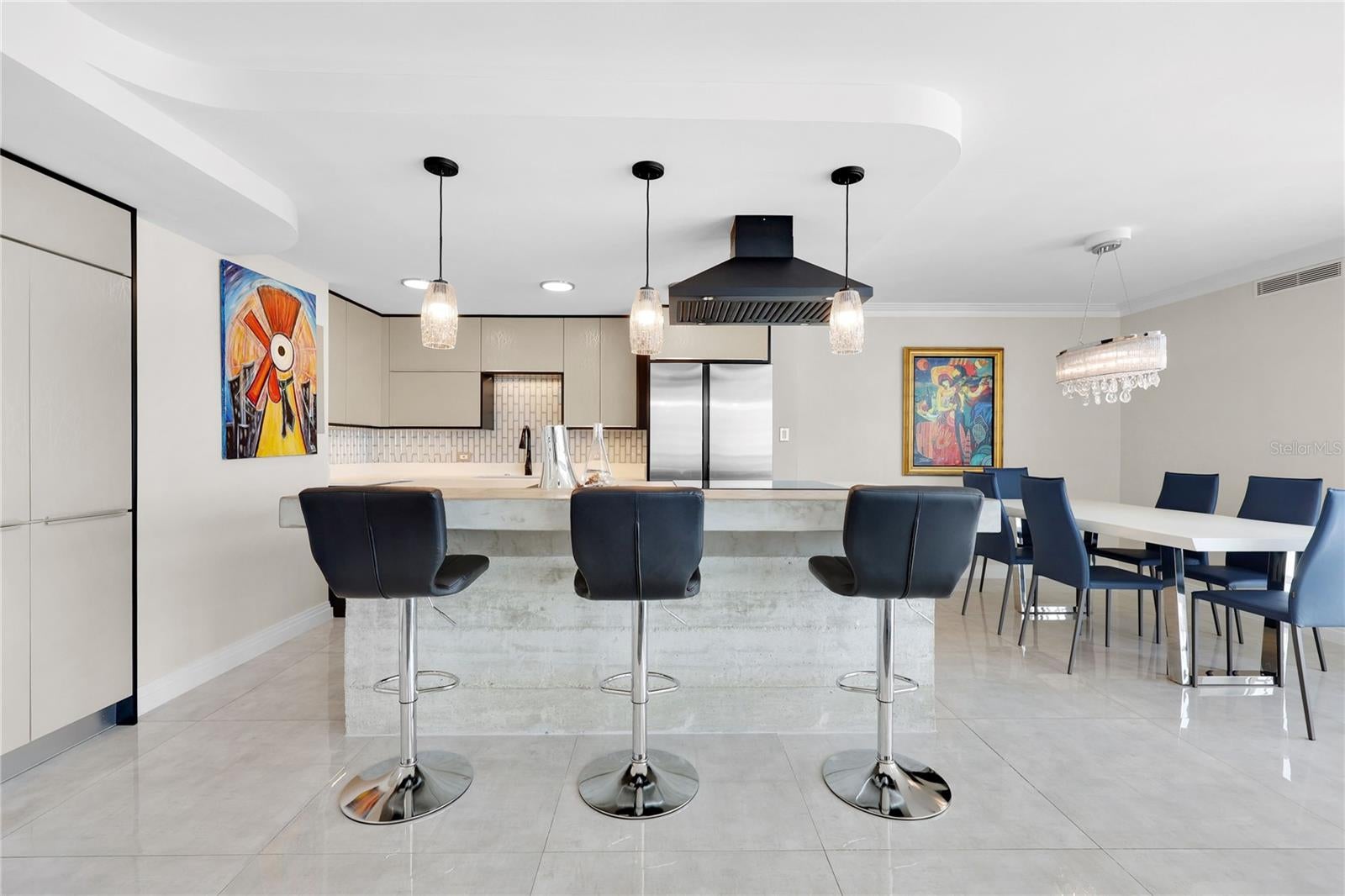 1607 AV PONCE DE LEON 1