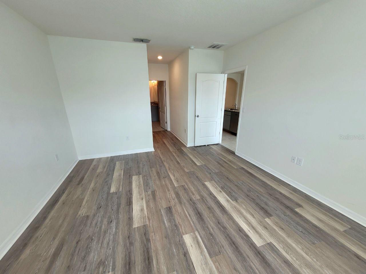 5126 FOXTAIL FERN WAY
