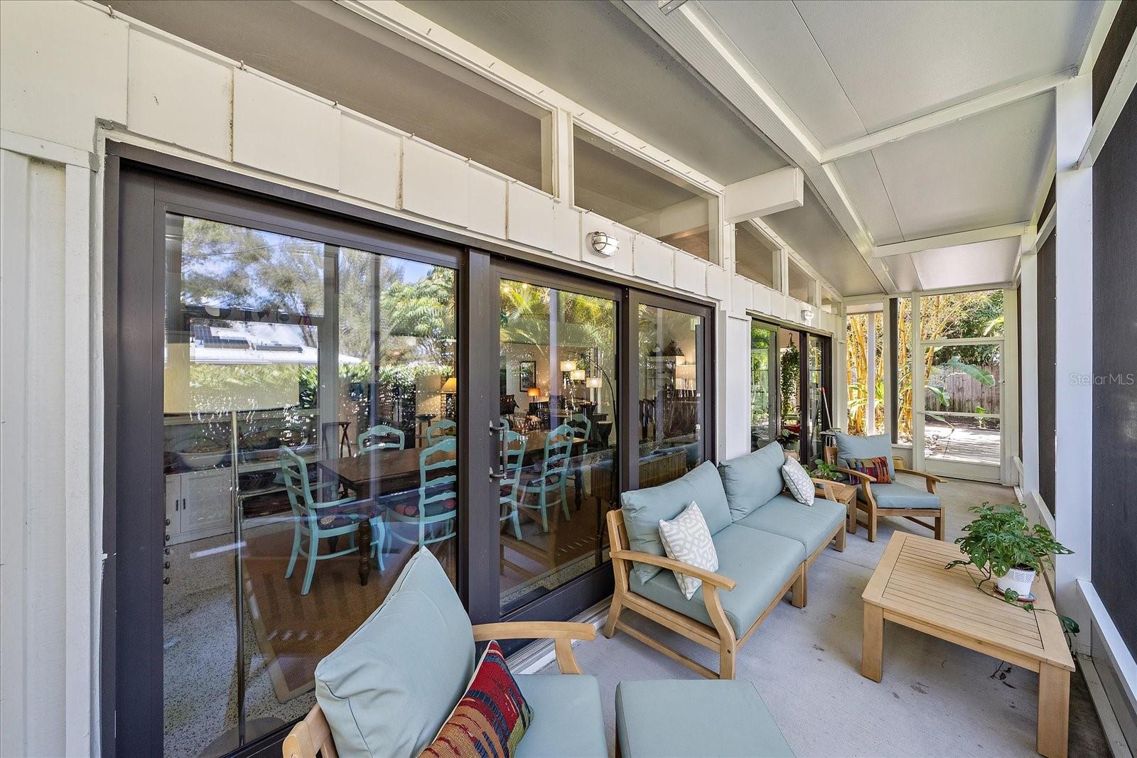 SOUTH GATE - Residential