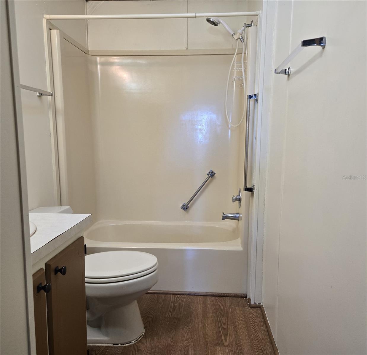 ZELLWOOD STATION COOP MH PARK - Residential