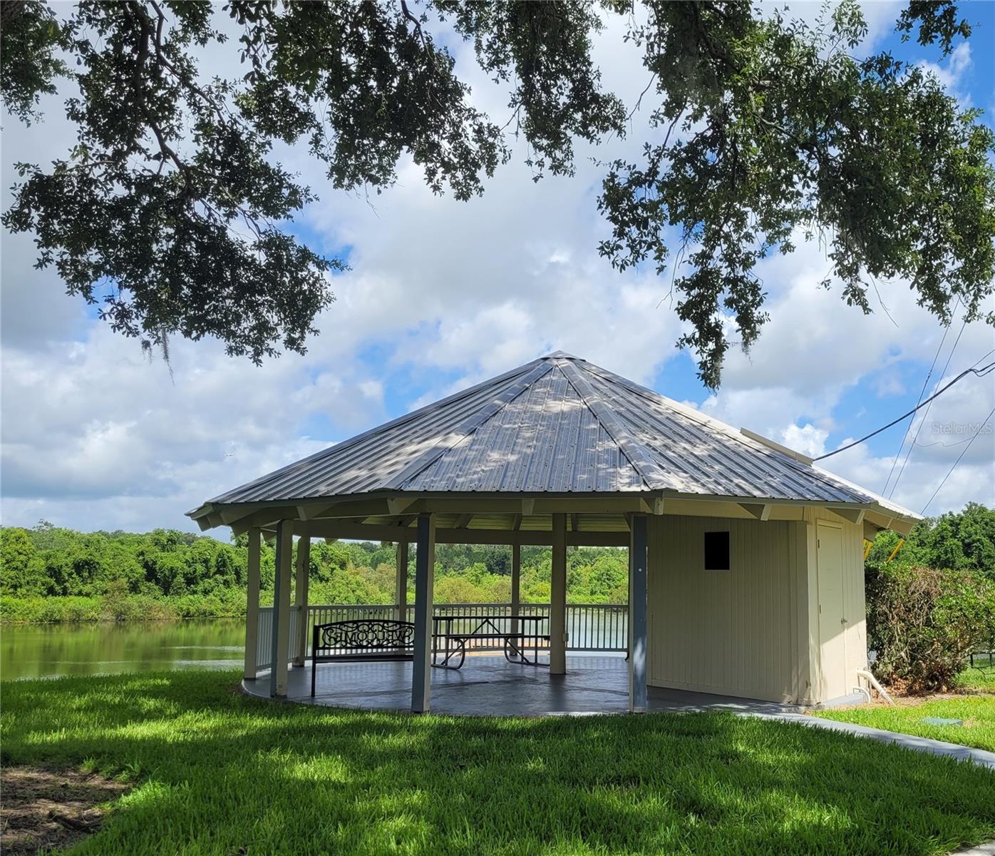 ZELLWOOD STATION COOP MH PARK - Residential