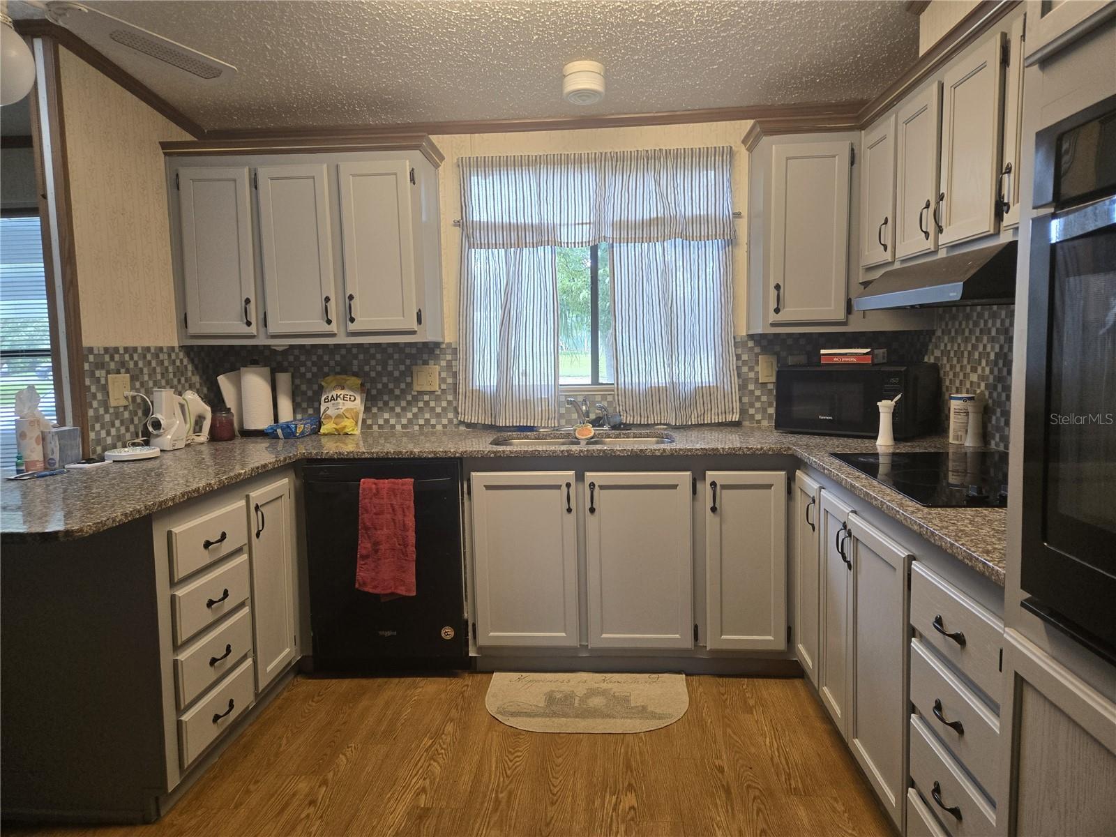 ZELLWOOD STATION COOP MH PARK - Residential