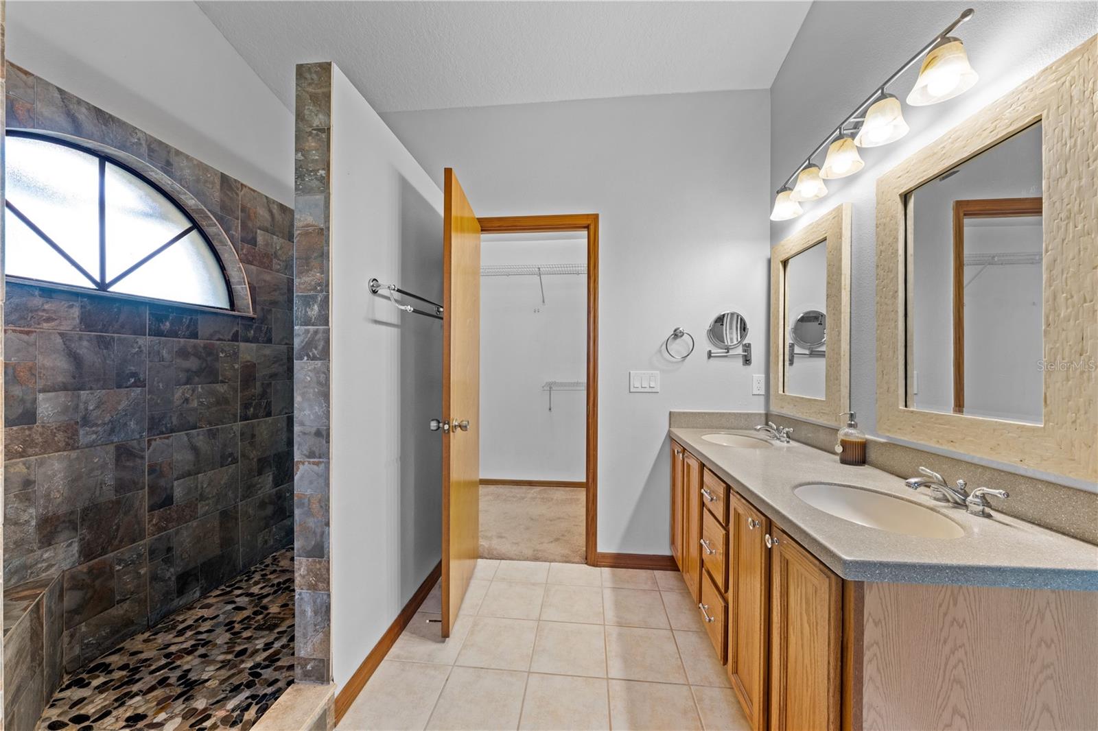 BAY LAKE RANCH UNIT 3 - Residential