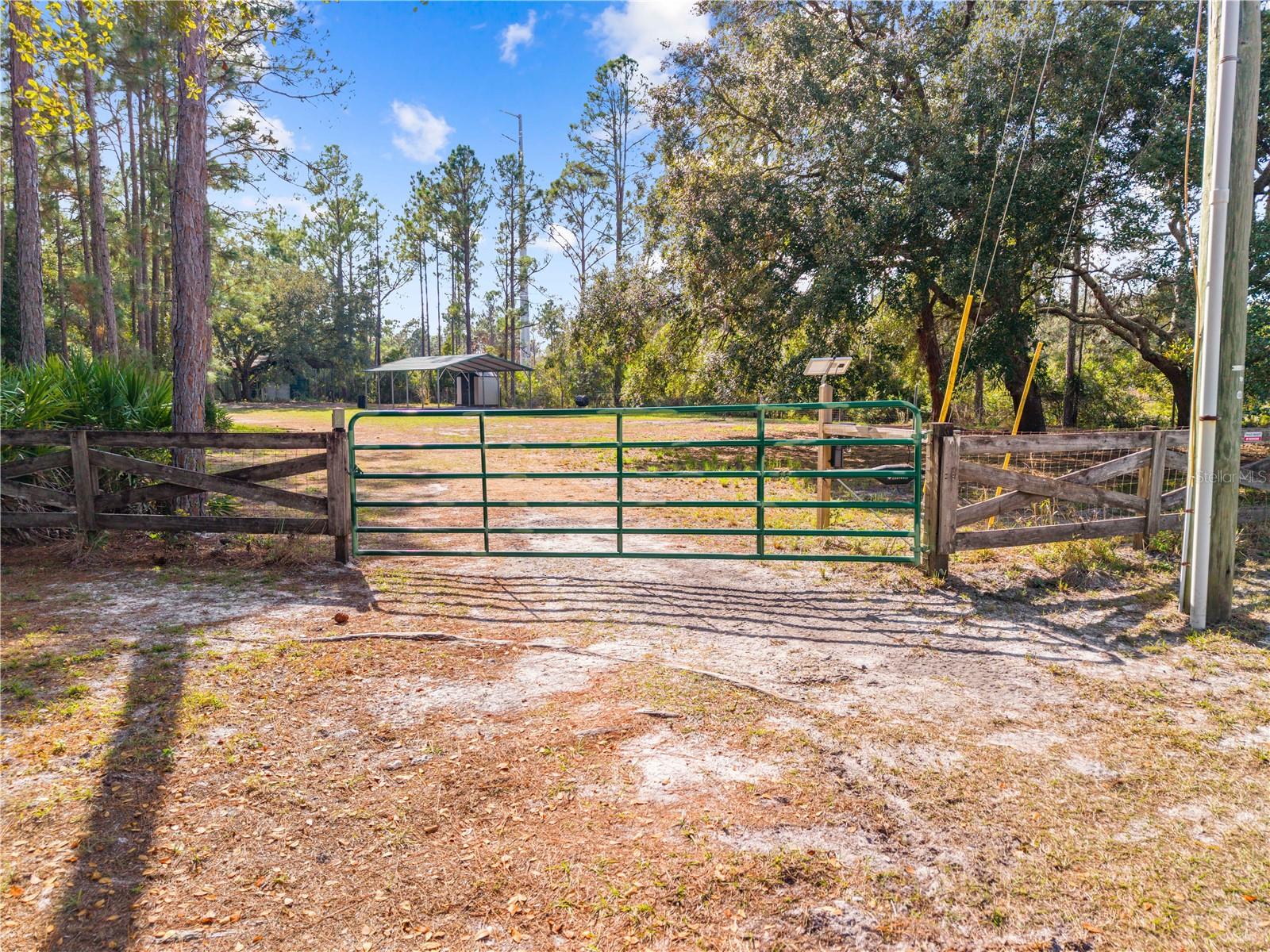 BAY LAKE RANCH UNIT 3 - Residential