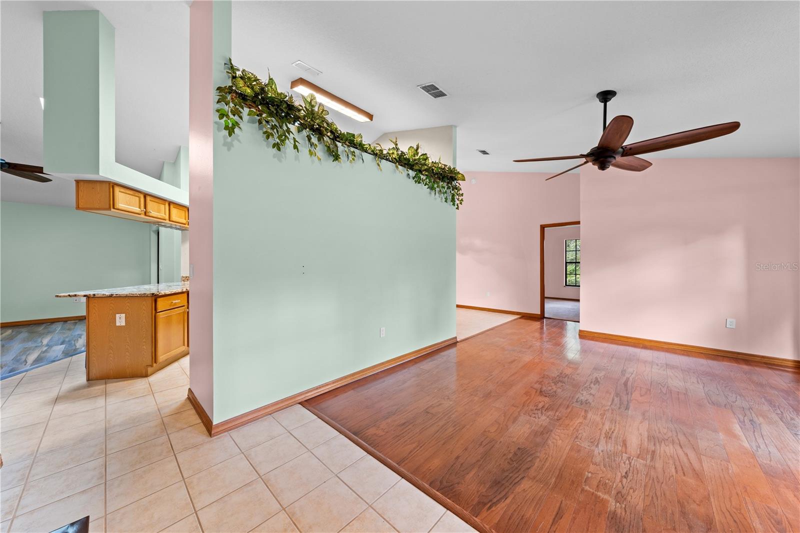 BAY LAKE RANCH UNIT 3 - Residential