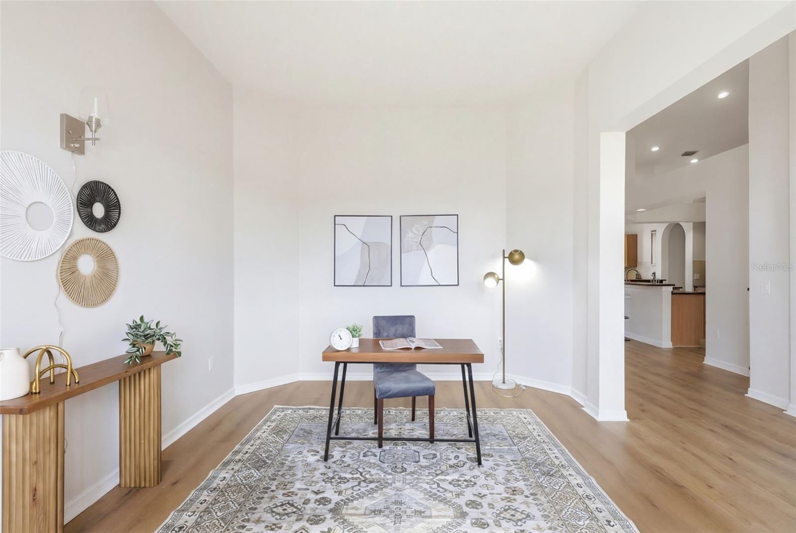 CRYSTAL COVE - Residential