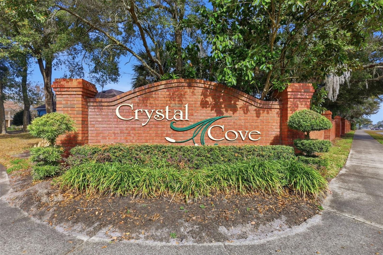 CRYSTAL COVE - Residential
